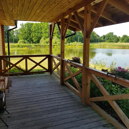 Domek Nad Stawem / A Cozy By The Pond *